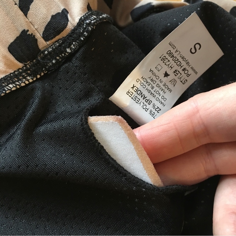 Hayden Sports Bra, Tan, Black, Size S - Picture 5 of 8